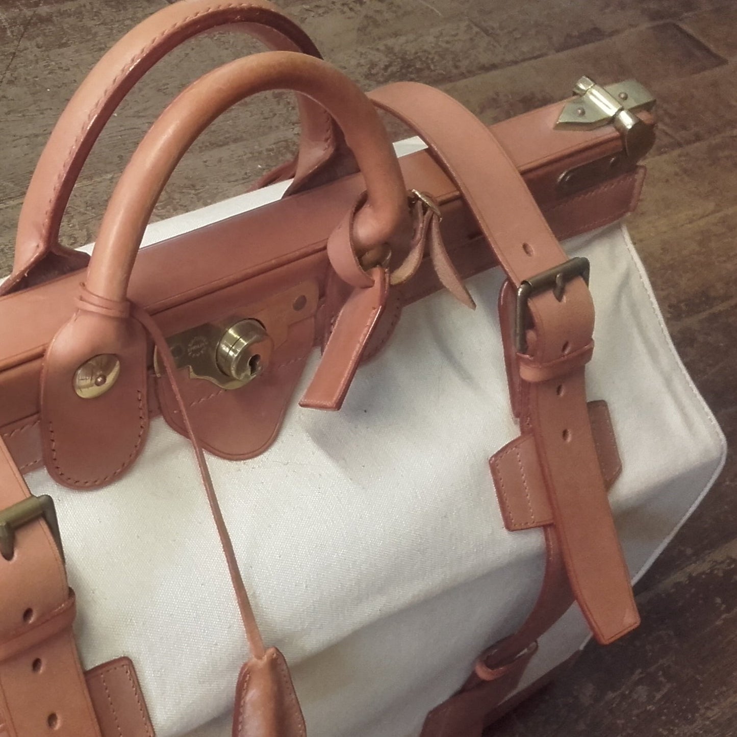 Classic Gladstone Bag | Kit Bag in Canvas Duck with English Bridle Leather Trim | Hand Stitched in England | Deposit for Bespoke Production