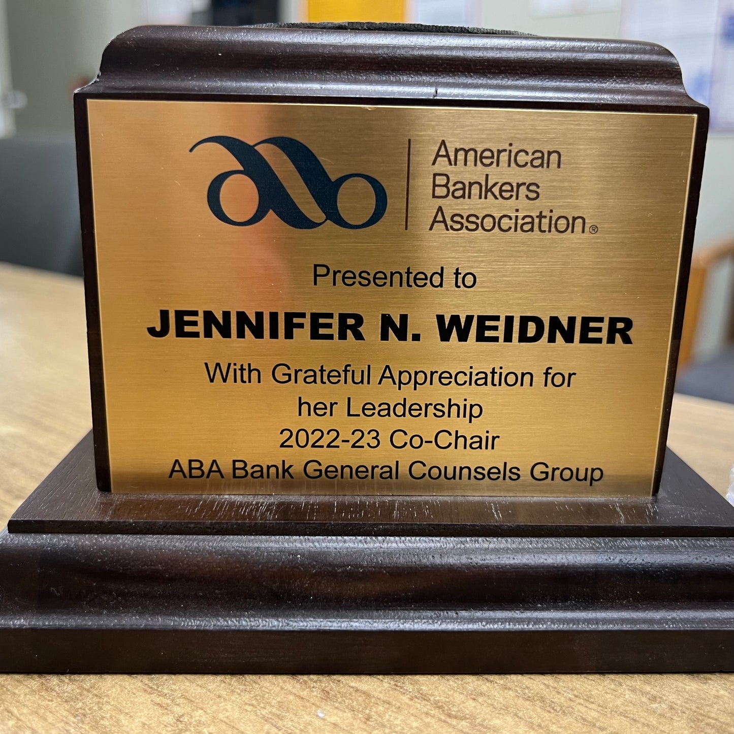 American Bankers Assoc. 2023 | Crystal Capitol Dome on Natural Walnut with Photo Etched Text and Logo on Brass Plate