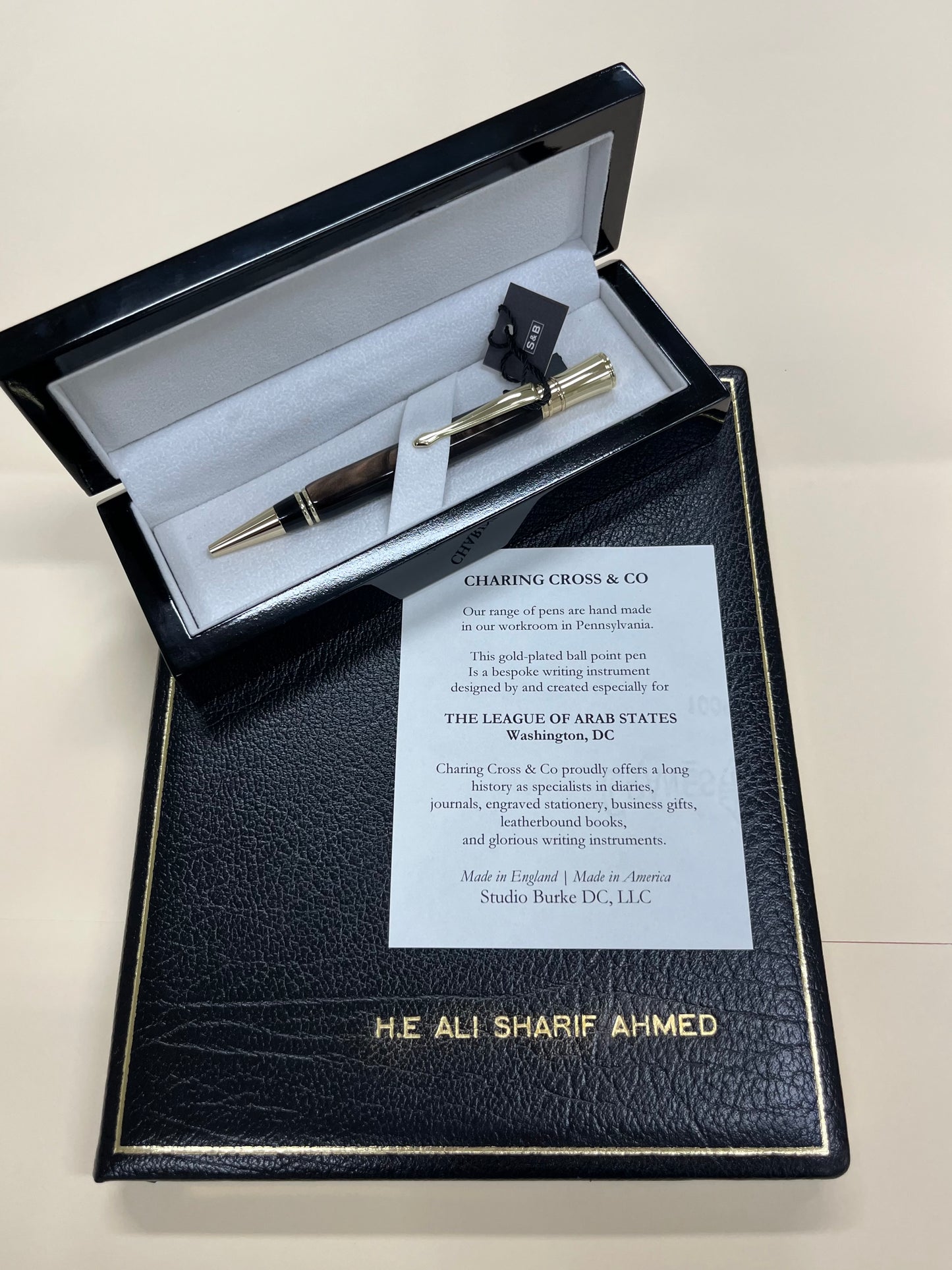 LEAGUE OF ARAB STATES | 2025 | Ambassador Gift | Writing Instrument & Luxury Journal