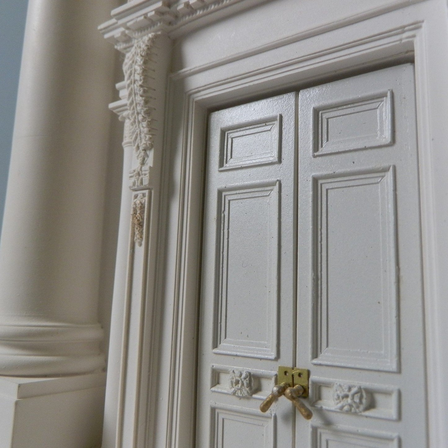 White House Architectural Sculpture | Custom Whites House Plaster Model | High Quality Detail | Made in England | Timothy Richards-Desk Accessory-Sterling-and-Burke