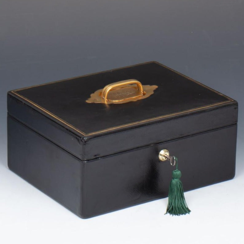 Despatch Red Boxes | Antique Boxes | Despatch Box Replicas | Bespoke Production