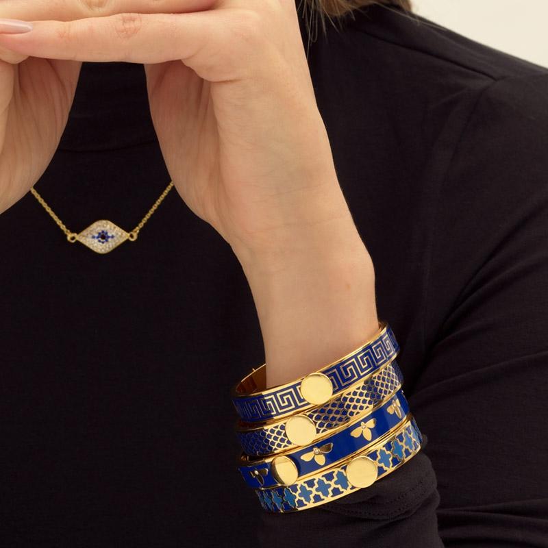 Halcyon Days Jewelry | 13mm Bee Sparkle Trellis Hinged Enamel Bangle in Turquoise and Gold