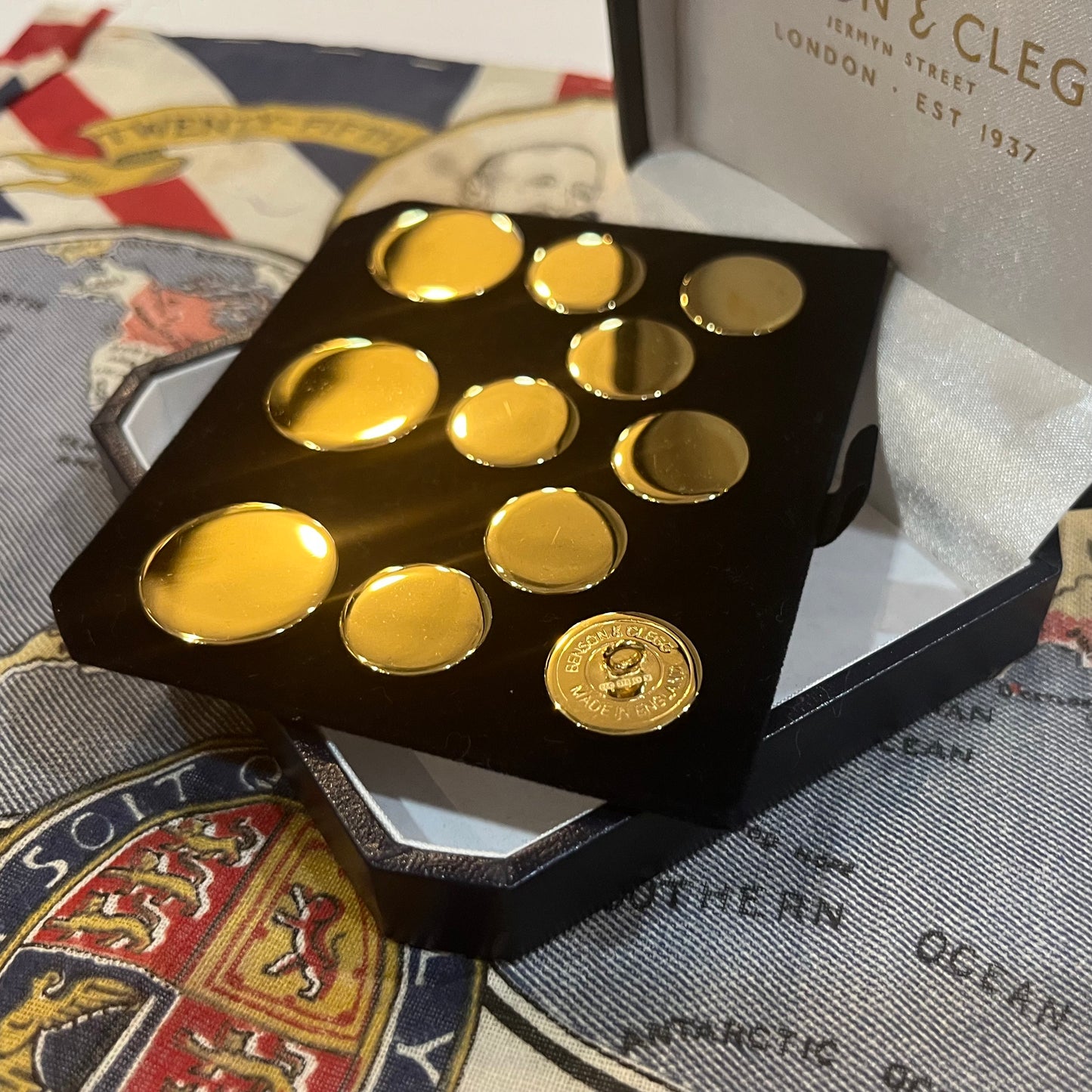 9ct Plain Solid Gold 9ct Gold Single Breasted Blazer Button Set by Benson & Clegg, London