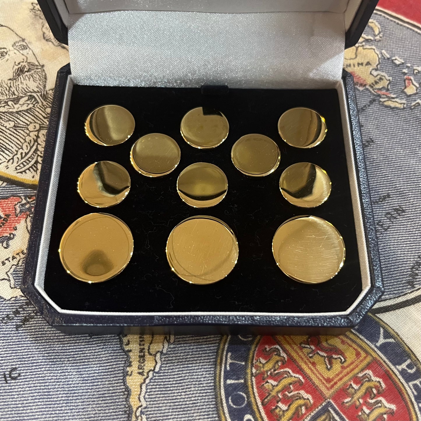 9ct Plain Solid Gold 9ct Gold Single Breasted Blazer Button Set by Benson & Clegg, London