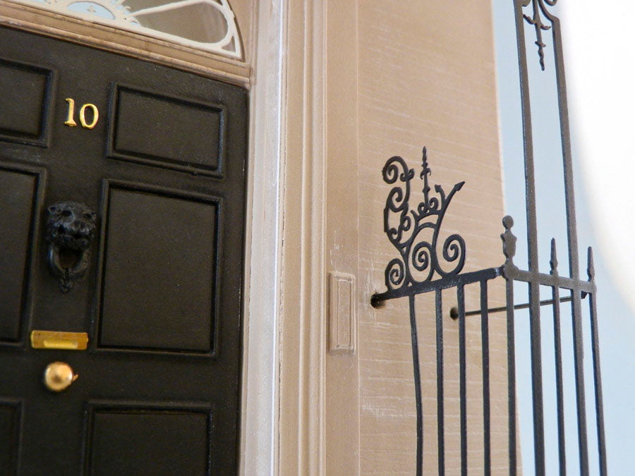 Prime Minister's 10 Downing Street Architectural Sculpture | Custom 10 Downing Street Door Plaster Model | Made in England