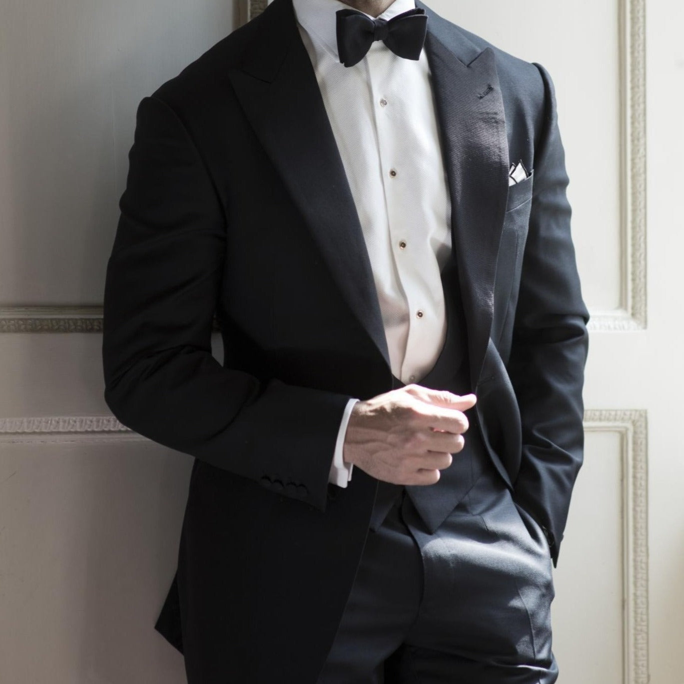 Bespoke Dinner Jacket / Dinner Suit | Handmade / Hand Stitched in England | Davies and Son, London