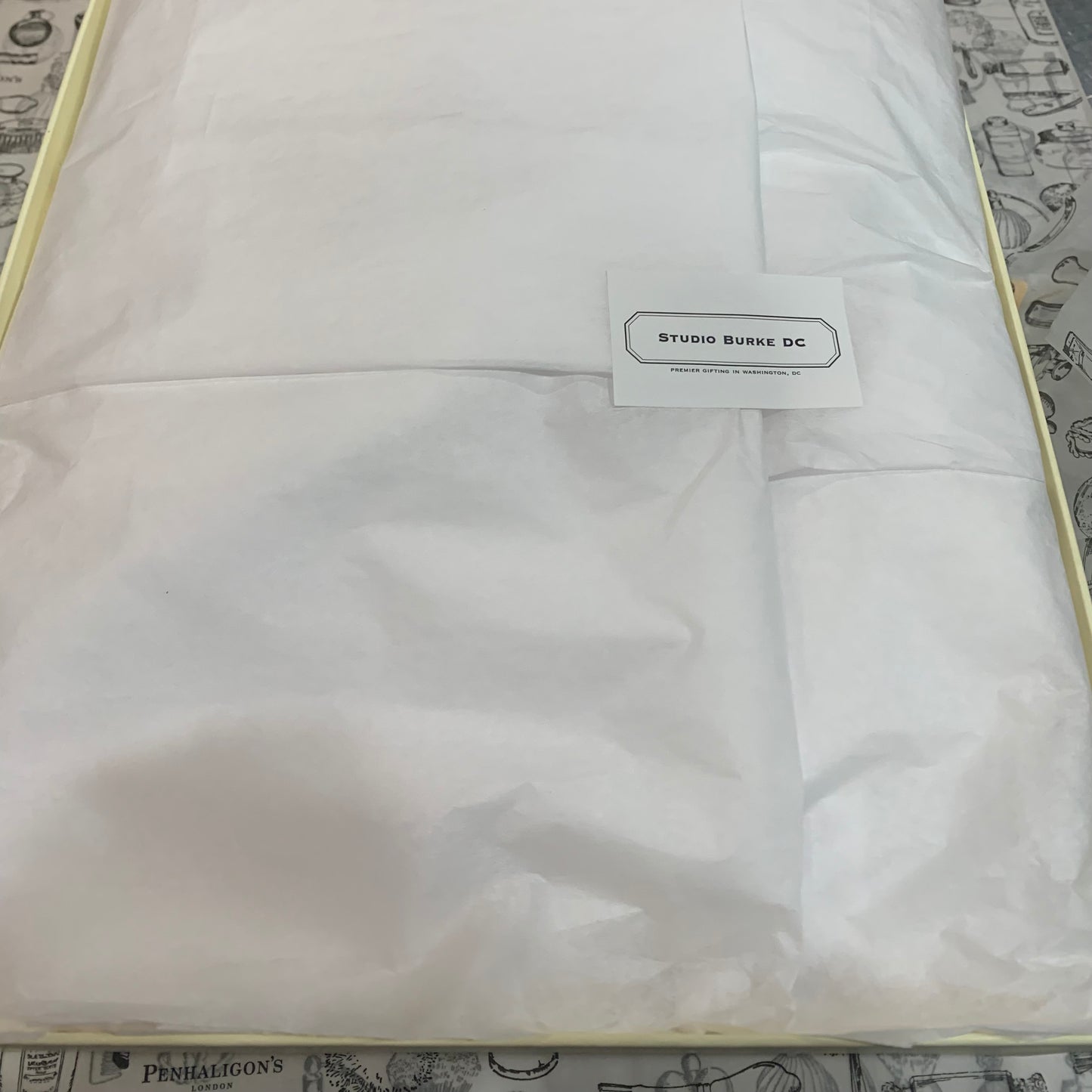 LEAGUE OF ARAB STATES | Ambassador Gift | Writing Instrument, Luxury Journal, Card Holder | Personalized