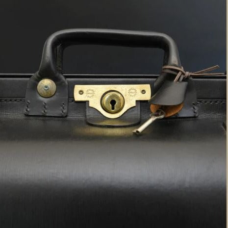 Classic Gladstone Bag | Kit Bag in English Bridle Leather | Hand Stitched in England | Deposit for Bespoke Production
