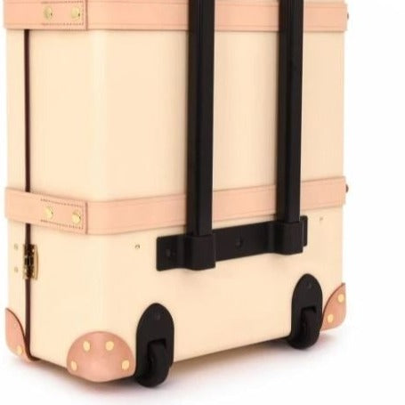 Enquiry Regarding Bespoke Globe-Trotter Luggage
