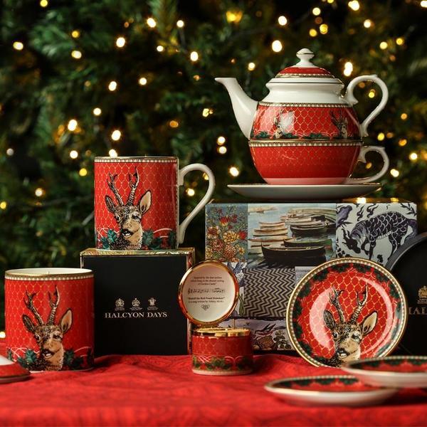 Halcyon Days Christmas | Vintage Christmas Tree Stag Mugs | Fine Bone China | Set of 2