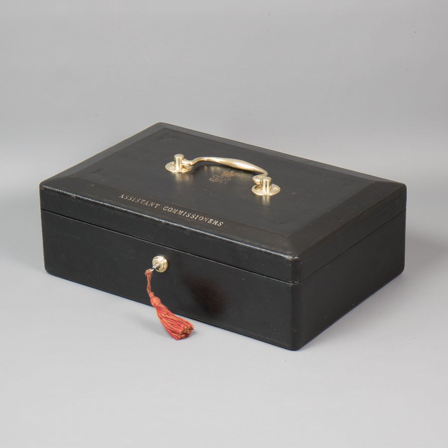 Despatch Red Boxes | Antique Boxes | Despatch Box Replicas | Bespoke Production