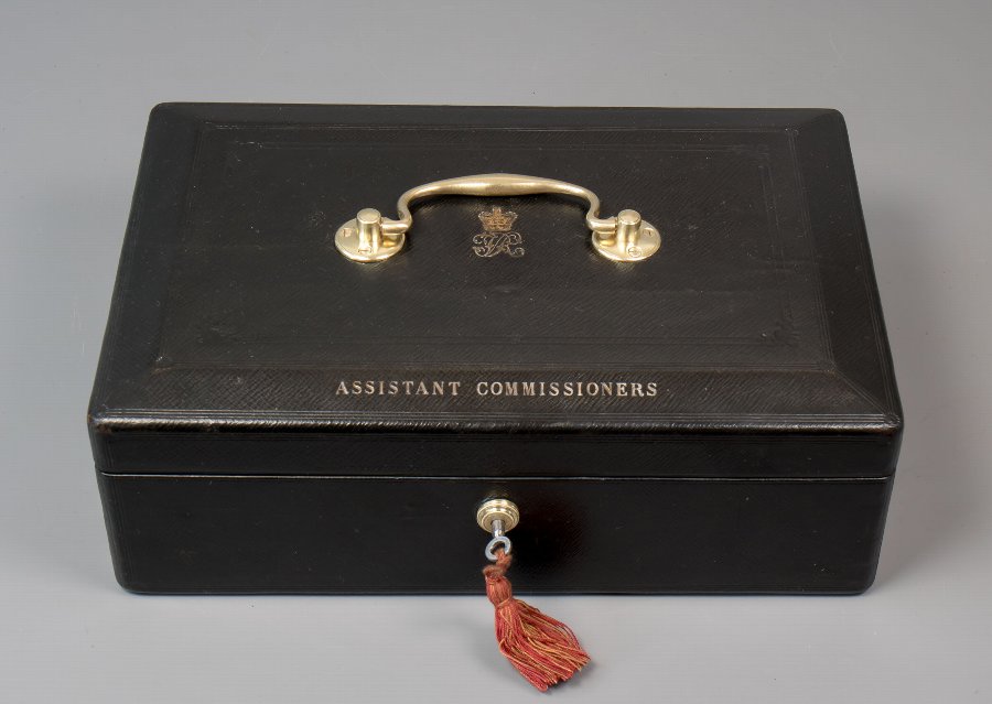 Despatch Red Boxes | Antique Boxes | Despatch Box Replicas | Bespoke Production