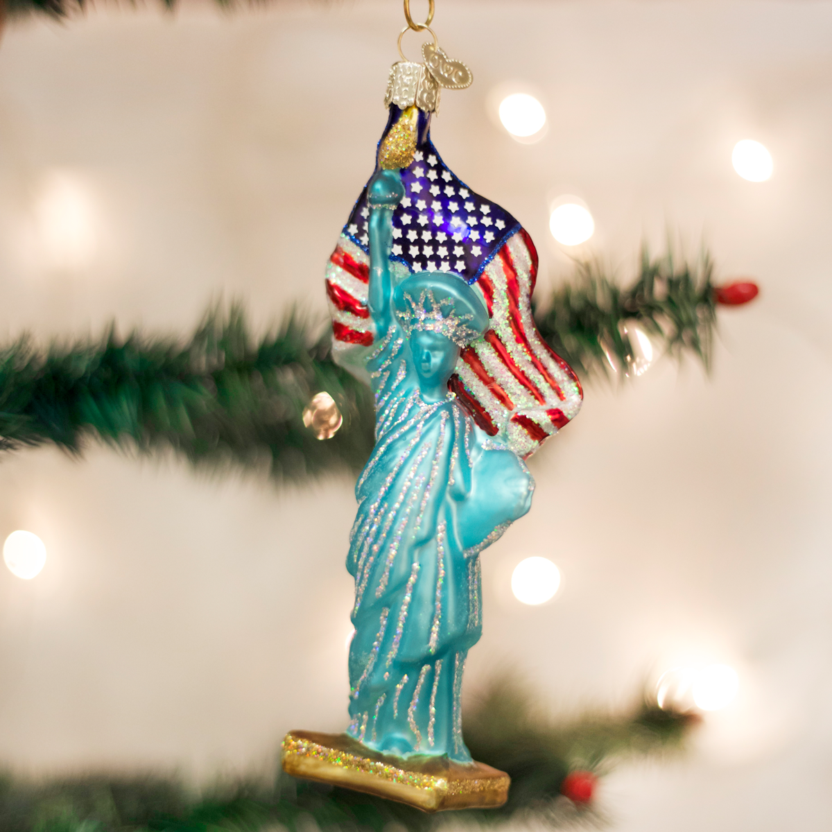 Christmas Ornament | Statue of Liberty with American Flag | USA Patriotic | Statue of Liberty Christmas Ornament | Vintage Style-Christmas Ornament-Sterling-and-Burke