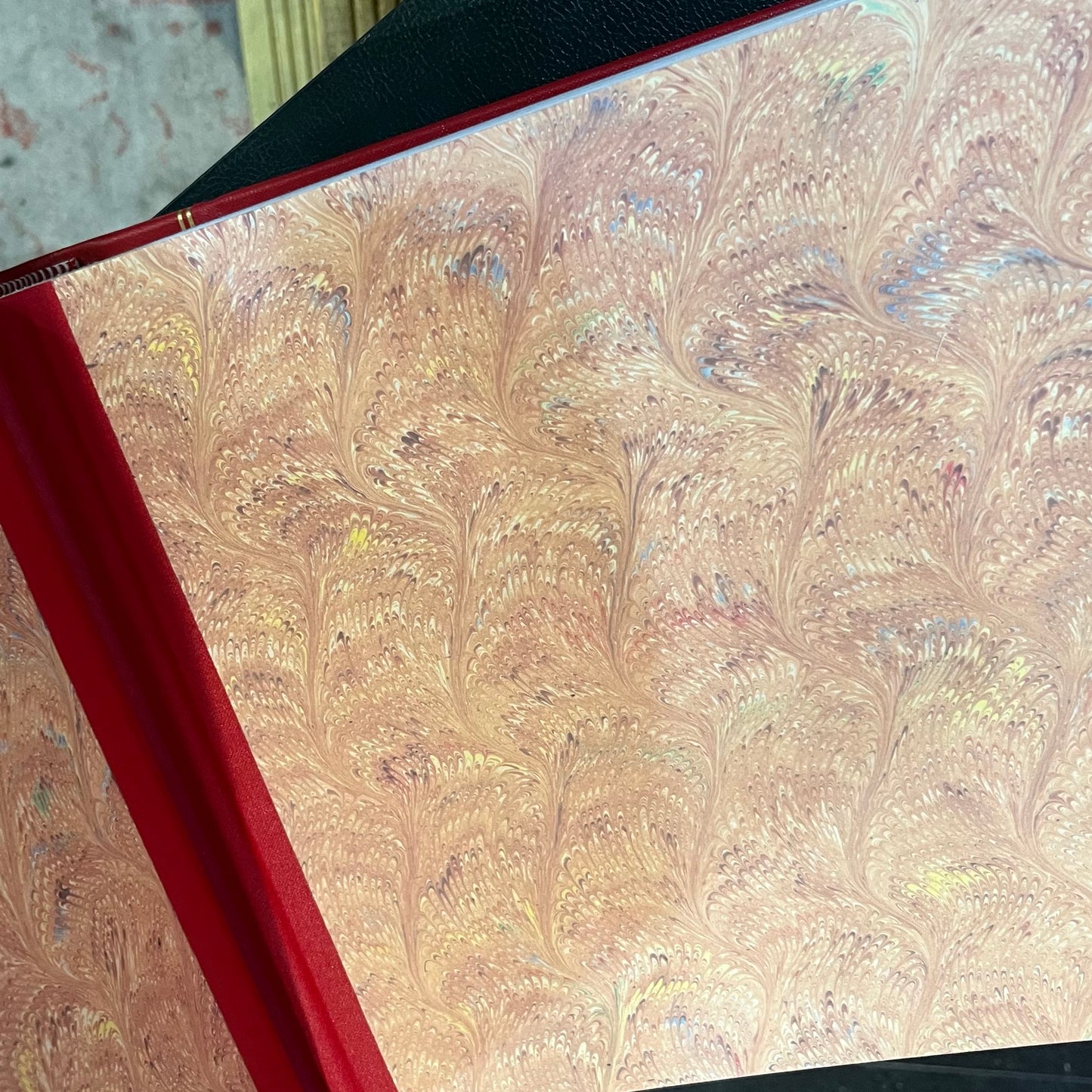 Leatherbound Photo Album | Thick Card Pages | 11" x 15" | Horizontal | No.PA3B