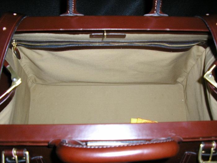 Classic Gladstone Bag | English Bridle Leather | Hand Stitched in England | Sterling and Burke-Top Frame-Sterling-and-Burke