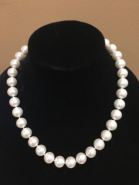 Pearl Necklace | Salt Water Pearls | Single Strand | Hand Knotted Pearls | 18" Necklace | 9-10mm | Silver Clasp | Ivory