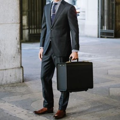 The Captain Catalog Case | Ballistic Nylon and Leather | 18" | Exterior Wheels | Litigator Case Engraved with Name | C212518BL