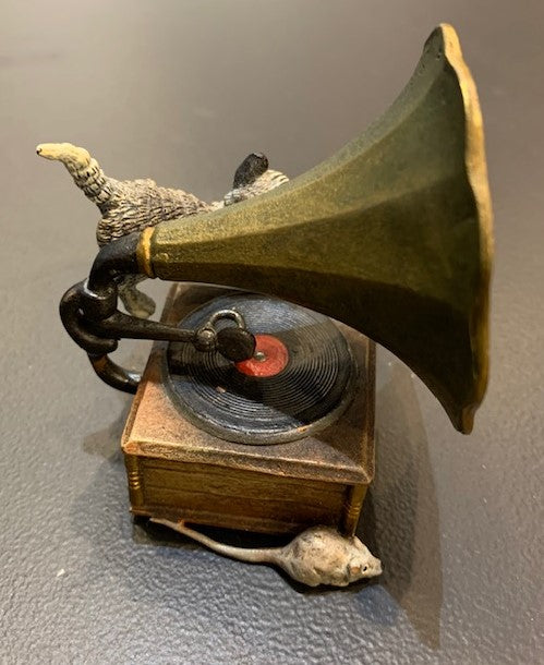Cat Gramophone | Viennese Bronze