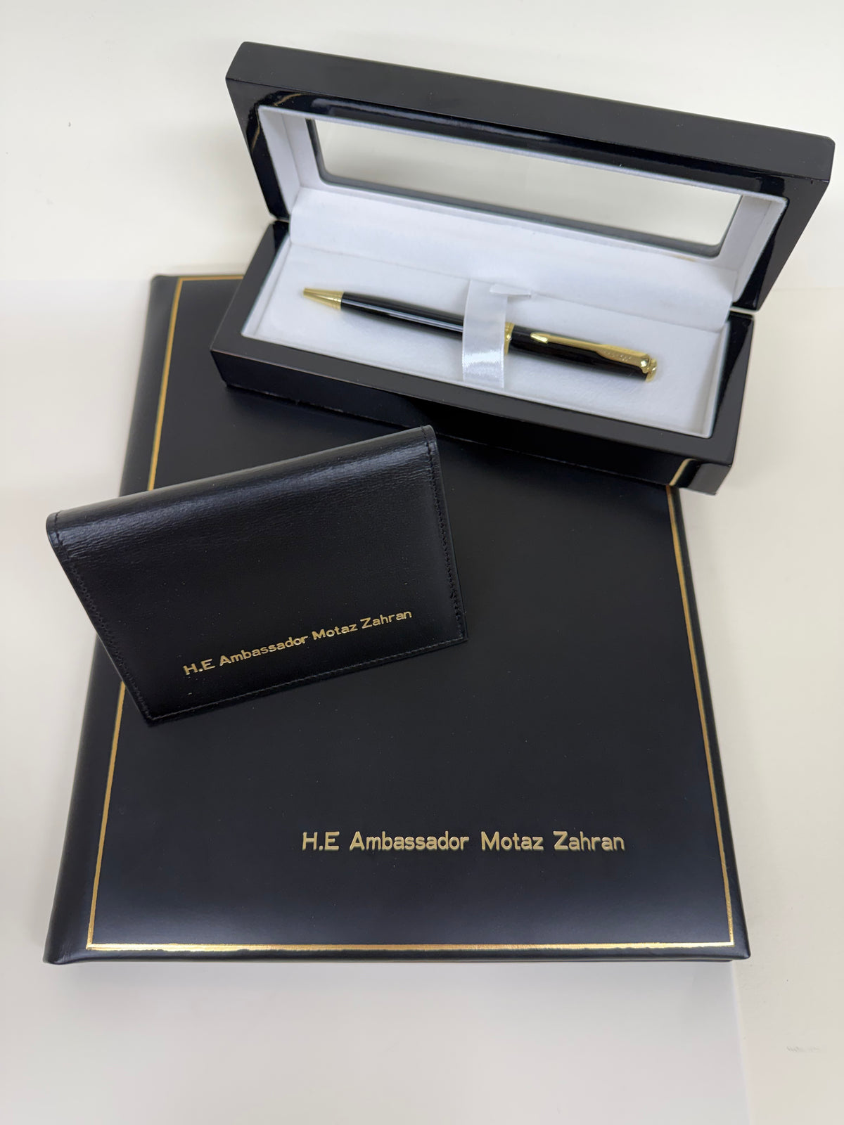 LEAGUE OF ARAB STATES | 2026 | Ambassador Gift | Writing Instrument, Leather Card Holder & Luxury Journal
