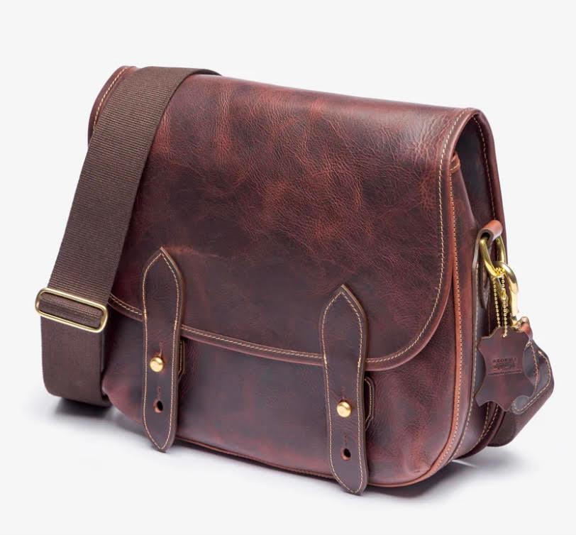 Beorma's Clifton Messenger Bag | English Bridle | Made in England | 14.5 inches