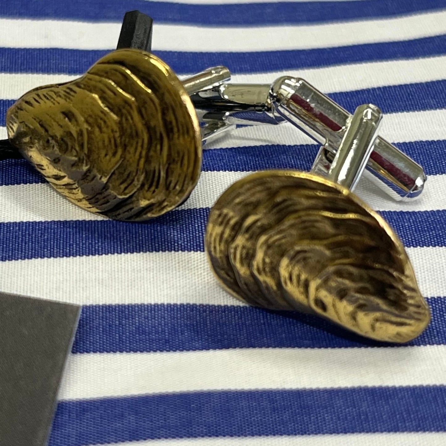 Oysters! Oysters! Oysters! | Cufflinks, Lapel Pin, Tuxedo Studs | Solid Pewter and Gold Plate | Manufactured in USA