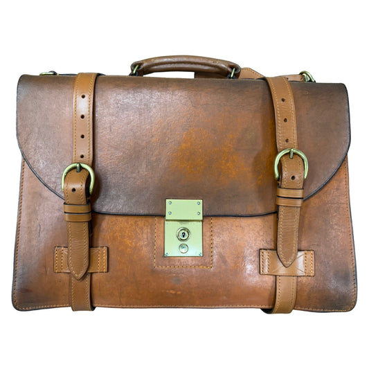 Gavin: Referbishment Triple Gusset Strap Around Dispatch Case