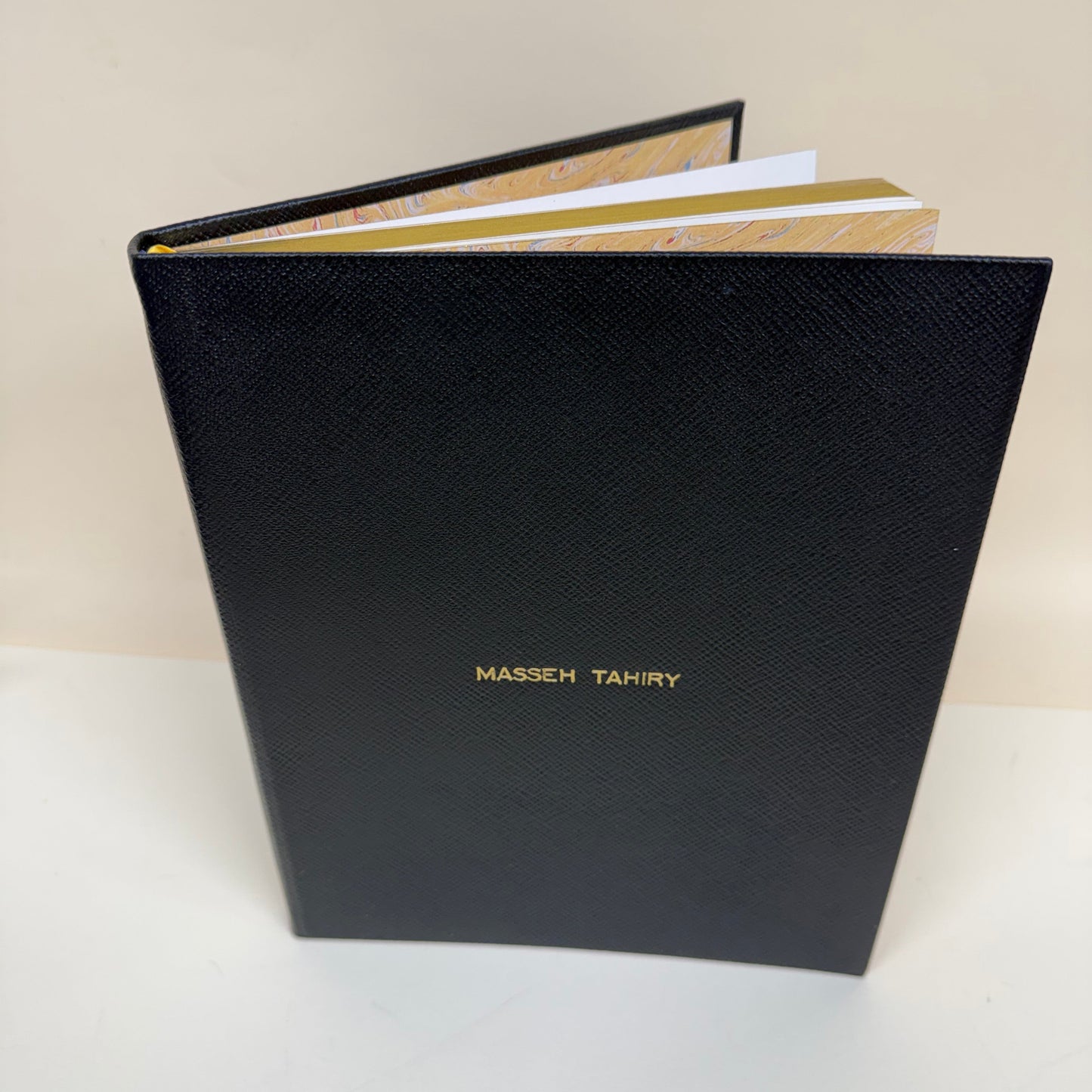 GIFT | Black Crossgrain Leather Notebooks and Pen | Charing Cross Ltd. | Elegant Presentation