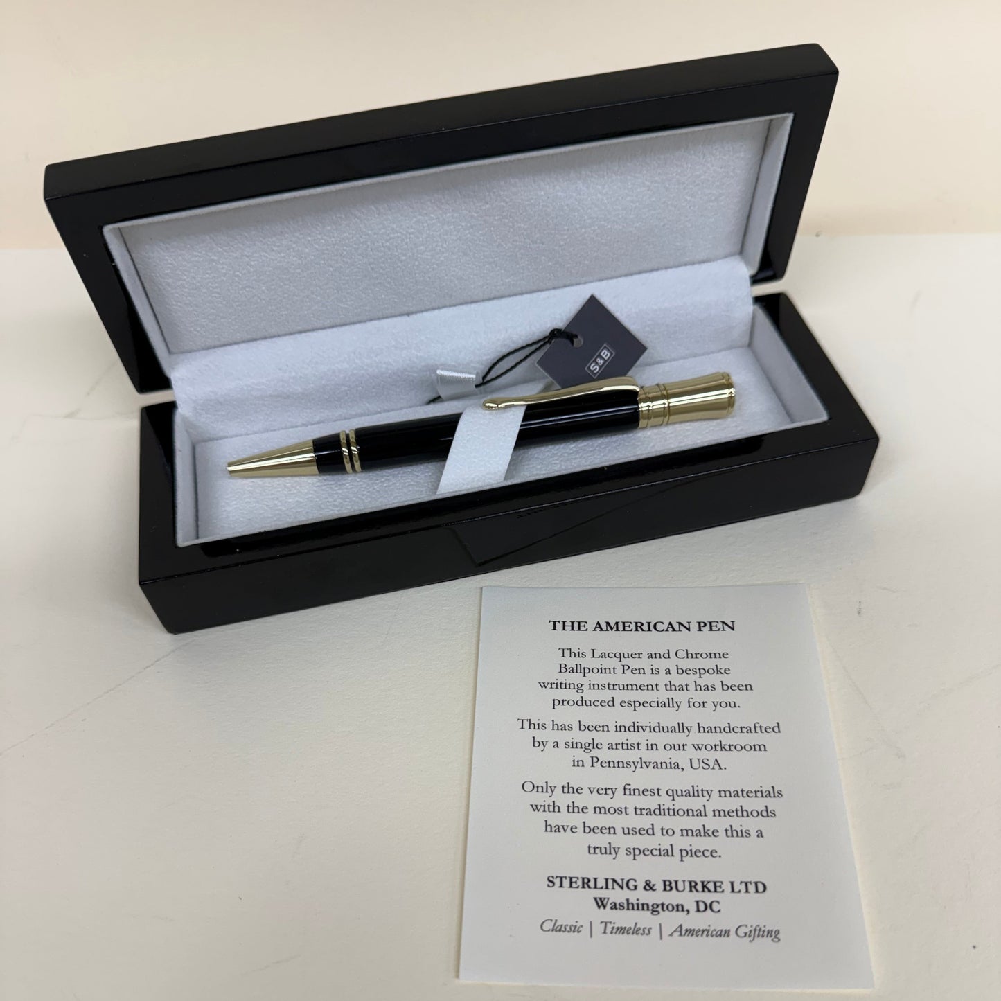 GIFT | Black Crossgrain Leather Notebooks and Pen | Charing Cross Ltd. | Elegant Presentation