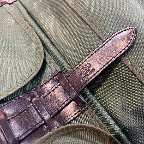Gift: Wm. McCarren | Bridle Leather | Military Wet Pack | Travel Kit | Made in England | Personalized
