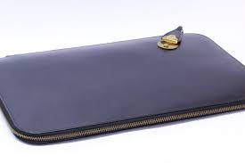 Zip Around Portfolio with Lock | English Bridle Hide | Suede Lining | Interior Pockets w/ Pen Loop