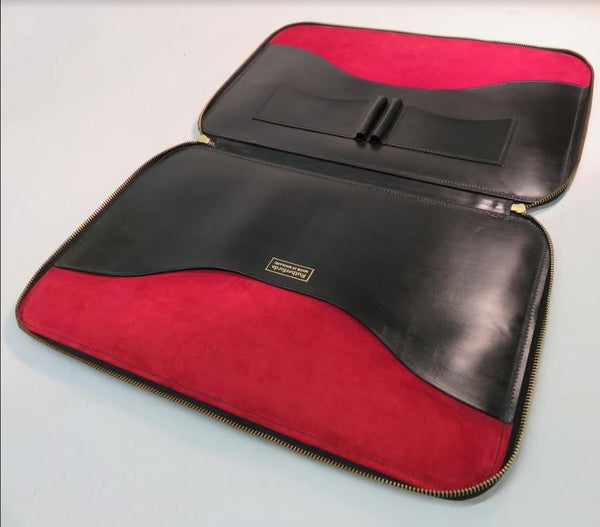 Zip Around Portfolio with Lock | English Bridle Hide | Suede Lining | Interior Pockets w/ Pen Loop