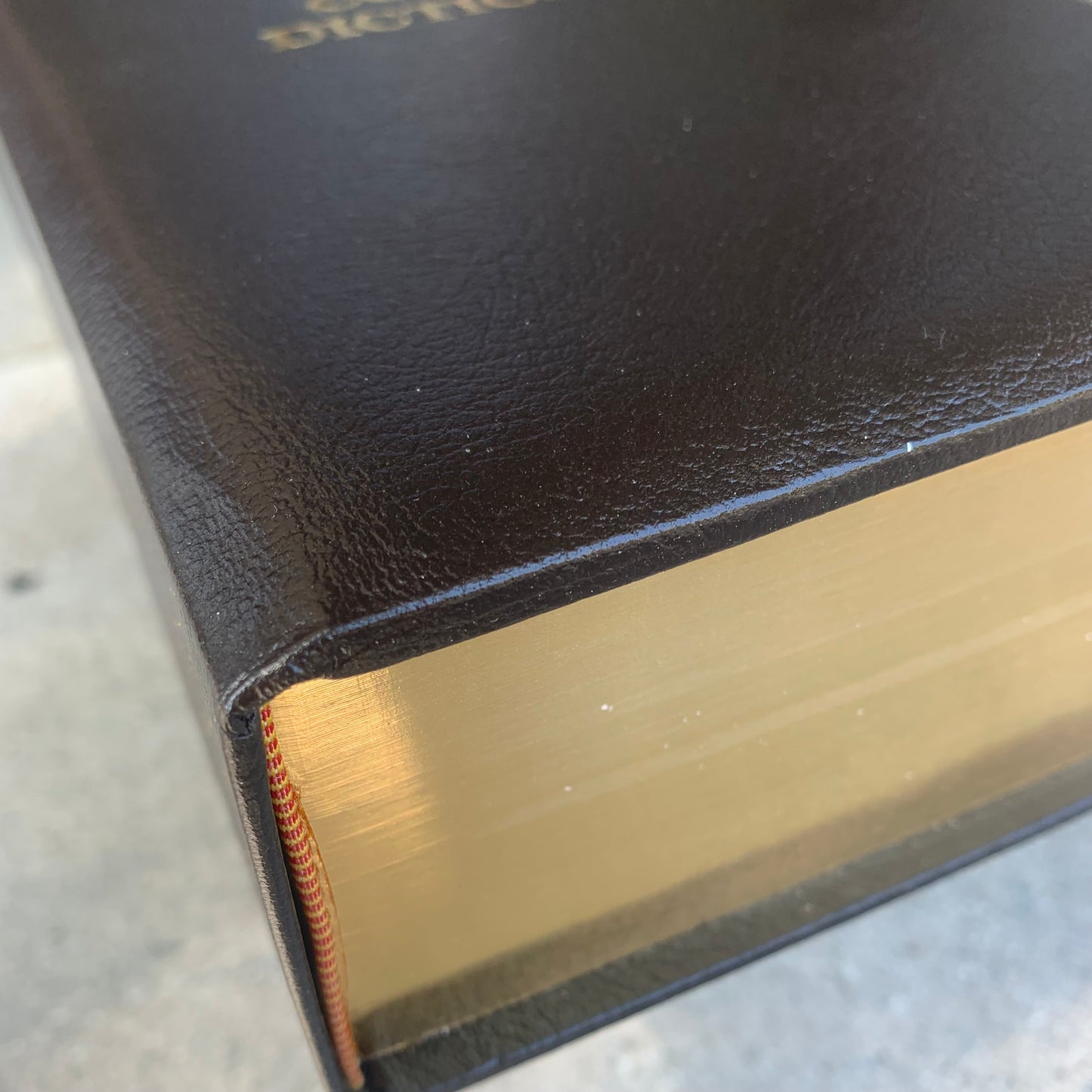 Leather Bound Dictionary | Classic Concise Dictionary | Gold Gilt Edges | Finest Leather | Engraved Name | Made in England